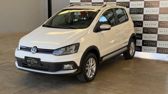 VOLKSWAGEN CROSSFOX 1.6 MI FLEX 8V 4P AUTOMATIZADO VOLKSWAGEN CROSSFOX 1.6 MI FLEX 8V 4P AUTOMATIZADO